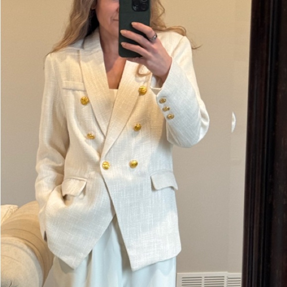 Women’s white tweed double breasted blazer with gold buttons size M work blazer